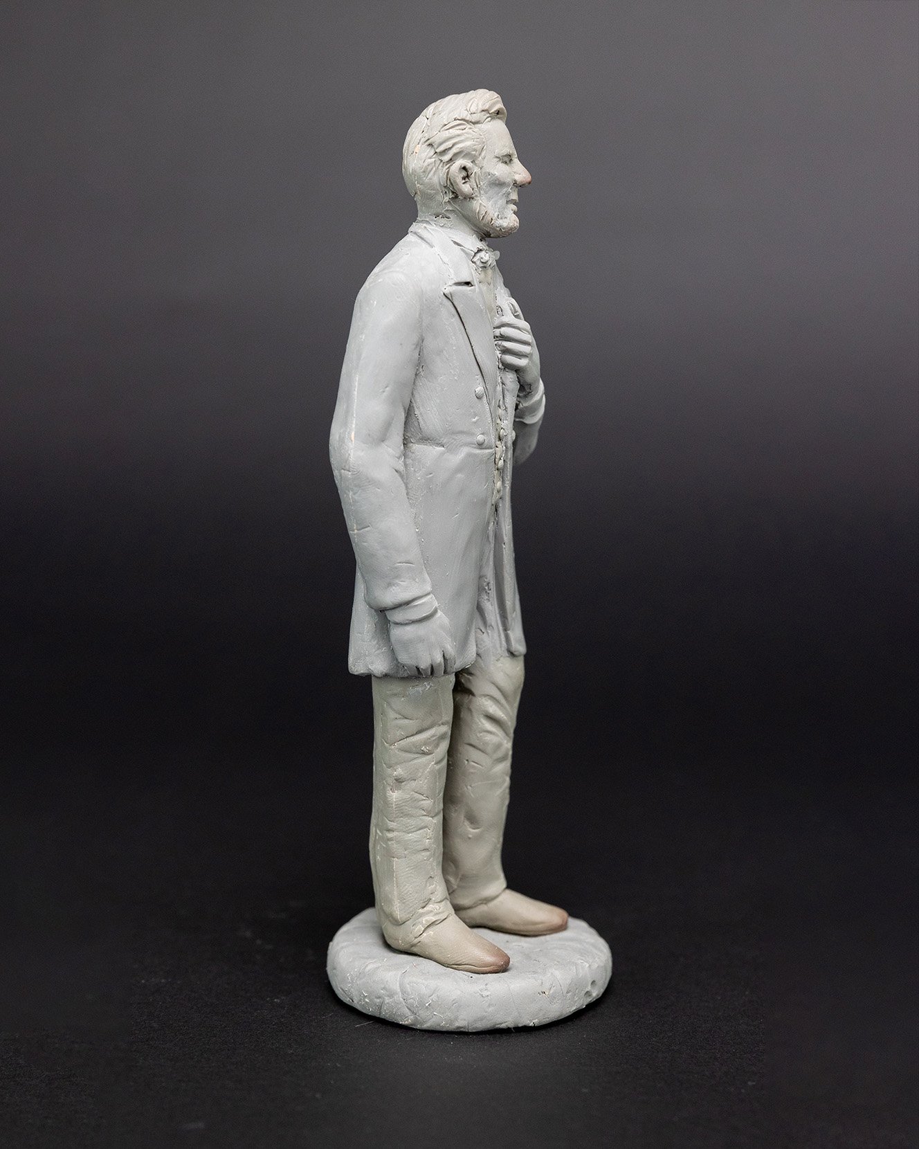 Abraham Lincoln, sculpture by Charlie McGrady, view 3