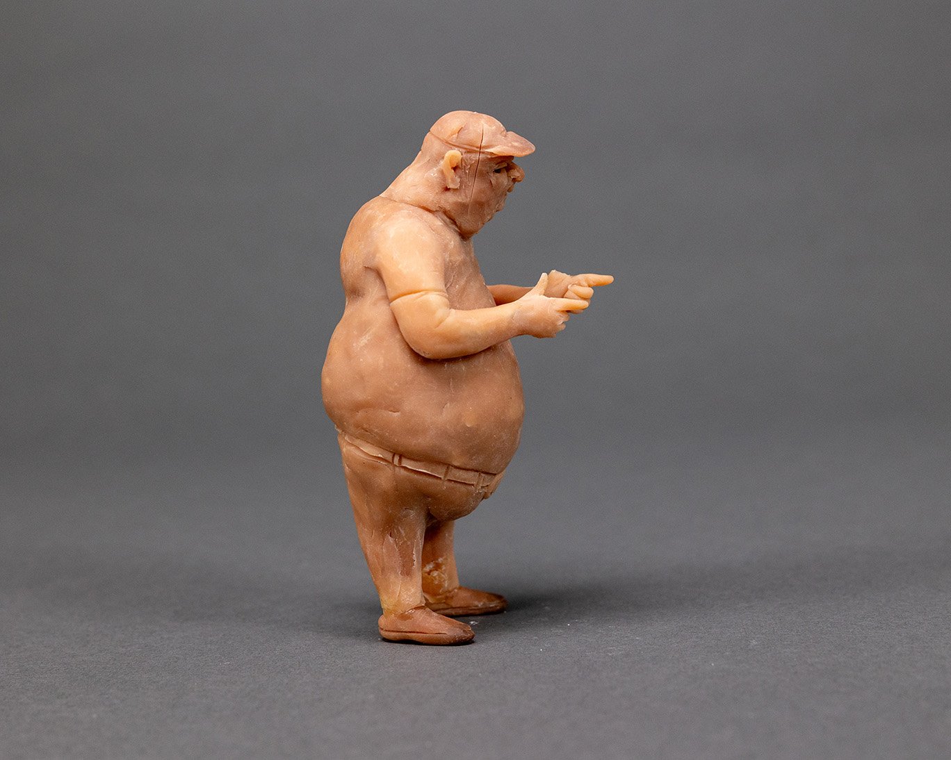 Finger Guns, sculpture by Charlie McGrady, view 2