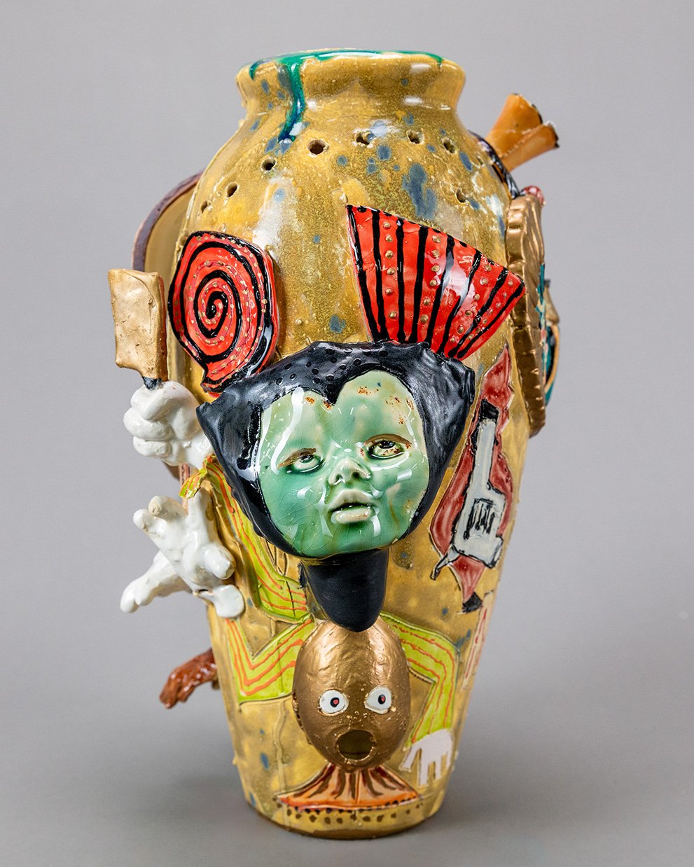 Gun Monkey, sculpture by Charlie McGrady, view 3