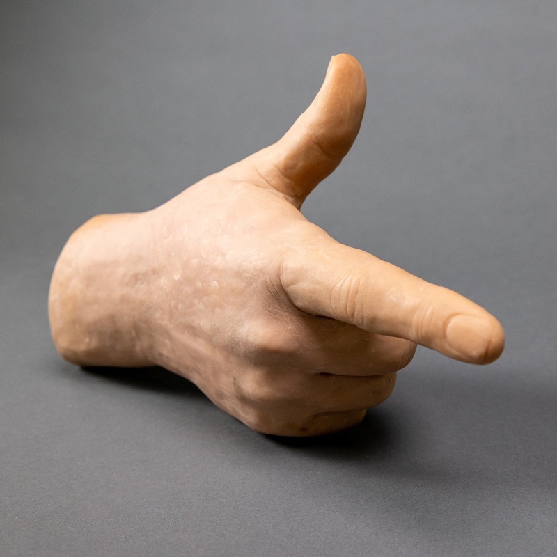 You Dunnit, sculpture by Charlie McGrady